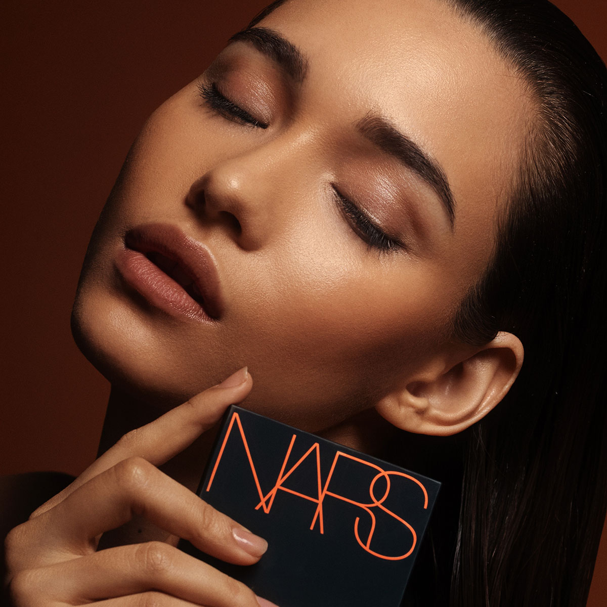 BRONZING POWDER (BRONCEADOR EN POLVO FACIAL)